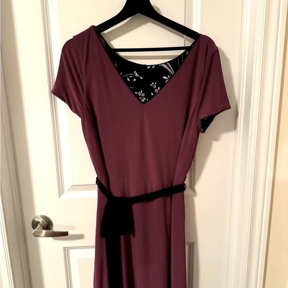 Reversible 2 in 1 dress from White House Black Market - Picture 3 of 3